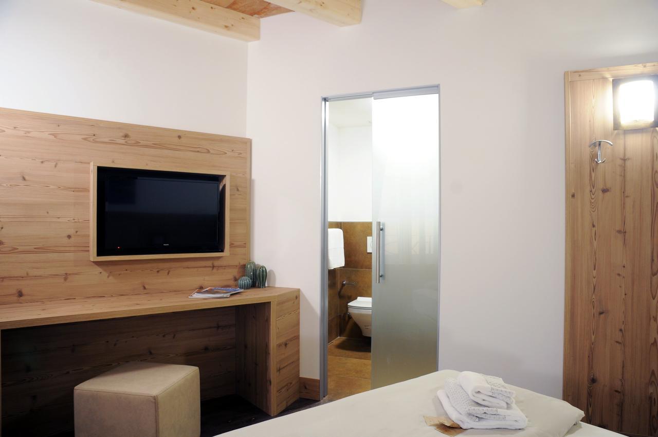 Touring & Hotel Edolo