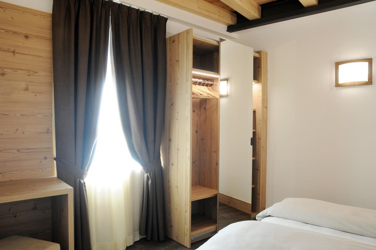 Hotel Touring & 3*